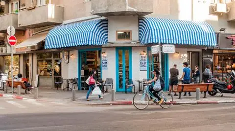 izrael tel-awiw - Sofia Sophie shutterstock_1094769806