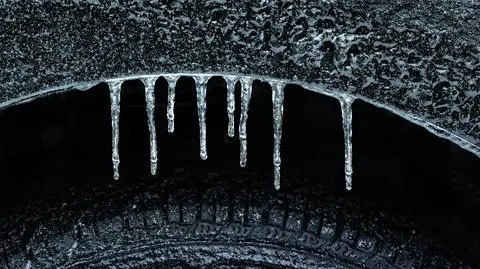 Opady marznące, oblodzenie, ślisko