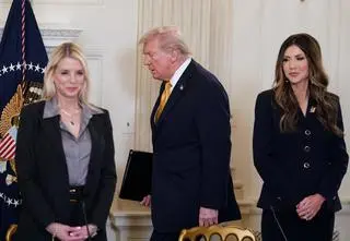 Trump chce atakować na lądzie. "Powiedziałem im, że to będzie następne"