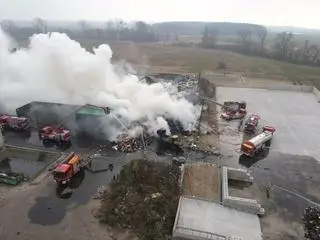 Pożar odpadów w Mokrawicy