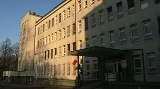 Supergroźna bakteria w Piotrkowie Trybunalskim. Odizolowano pacjentów, oddział zamknięty