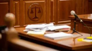 Przed sądem politycy, rektorzy, wykładowcy. Jest akt oskarżenia w aferze Collegium Humanum