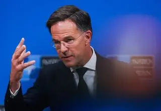 Szef NATO o dywersji na kolei w Polsce: jesteśmy w kontakcie