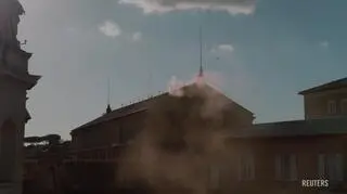 Wybrali papieża, jest biały dym 