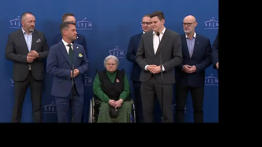 Polski 2051