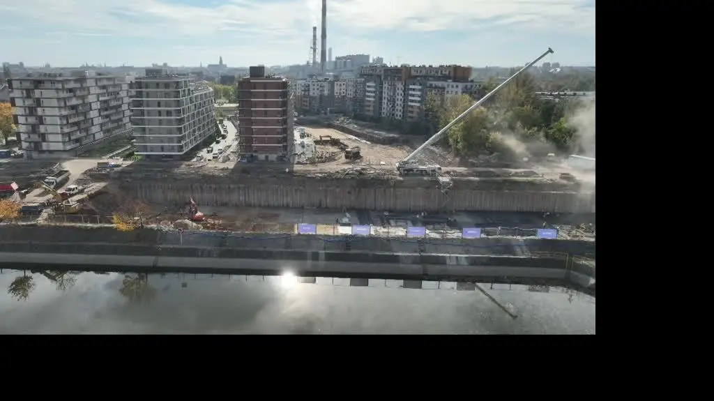 2110N333XR PIS DNZ WIECZOREK