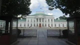 Deportacja za drona nad Belwederem