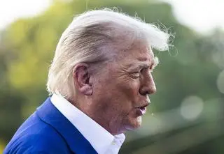 Trump pokazał wiadomość od Ruttego. "Europa zapłaci"