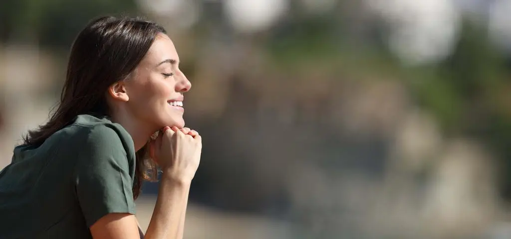 Kobiety coraz częściej wybierają samotność. Oto powody