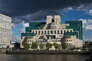 Gmach MI6, brytyjskich służb specjalnych