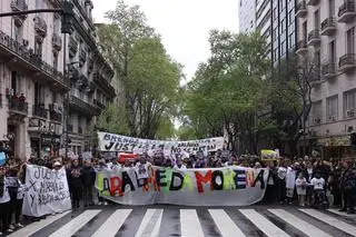 Demonstracja w Buenos Aires przeciwko przemocy wobec kobiety w Argentynie