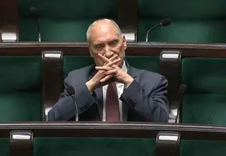 Spięcie w Sejmie. Zaczął Macierewicz