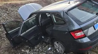 76-latek wjechał pod pociąg