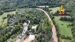 Włochy. Zalany kemping Lago Isola w regionie Piemont, 22 września 2025