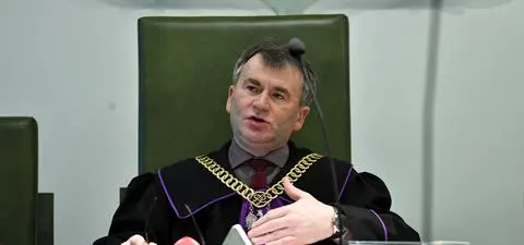 "Bierze udział w przedsięwzięciu, o którym wie, że jest nielegalne"