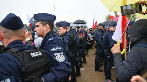 Tłum zwolenników Brauna blokował drogę rabinowi. Sprawą zajmie się policja