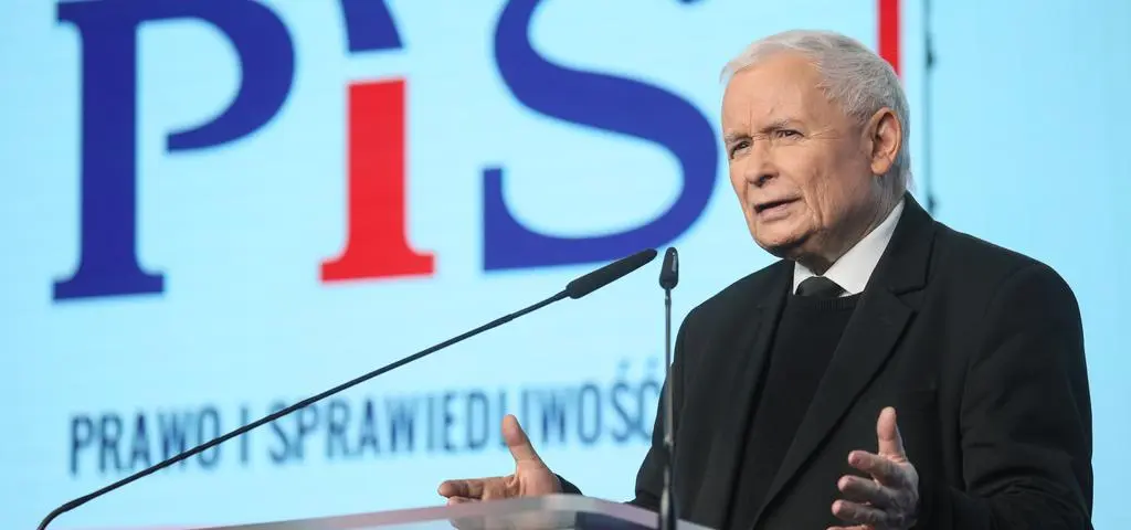 Morawiecki łamie ultimatum. Co na to prezes PiS? Konferencja