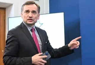 Kolejne kroki w sprawie Ziobry, podpis prezydenta, rekordowy czek Rybakiny