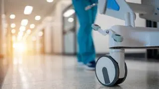 Propozycja zmian w mechanizmie waloryzacji wynagrodzeń medyków. Związki zawodowe są przeciwne