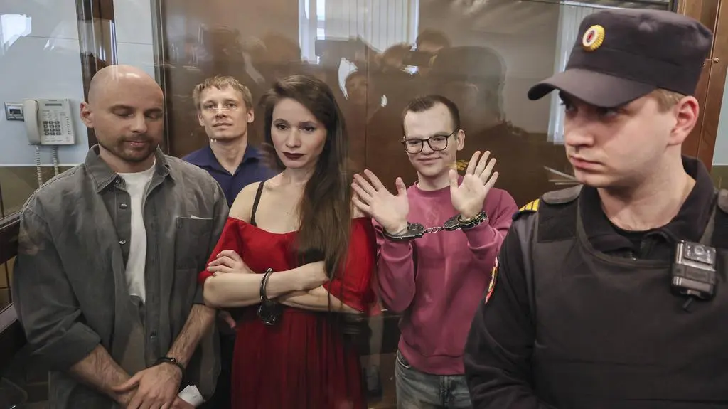 Siergiej Karelin, Konstantin Gabow, Antonina Faworska i Artiom Kriger w moskiewskim sądzie