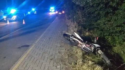 Uderzył w krawężnik, później w drzewo, w ogóle nie powinien wsiadać na motocykl. Nie żyje
