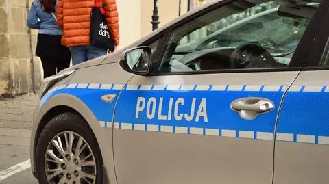 policja radiowoz shutterstock_1516744415