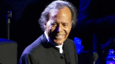 Julio Iglesias