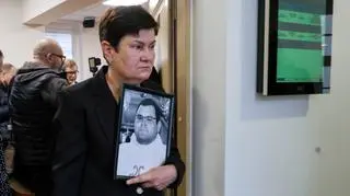 Matka zmarłego wikariusza w sądzie