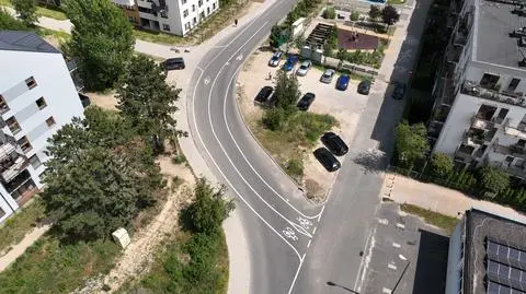 Na łączniku nieoczekiwanie pojawiły się oznaczenia ścieżki rowerowej