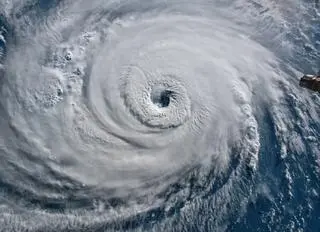 Huragan Florence z 2018 roku, jedna z najsilniejszych burz na Atlantyku w ostatnich latach