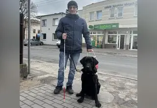 Wzrok stracił nagle. Była złość na świat, ale ułożył sobie życie od nowa