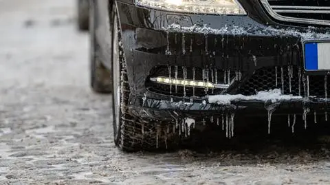 Oblodzenie, ślisko, lód, szklanka, marznące opady