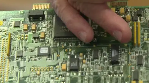 0408N242XR PIS DNZ BALUC POLPRZEWODNIKI