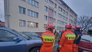 Wybuch pieca w bloku w Strykowie. Jedna osoba ranna