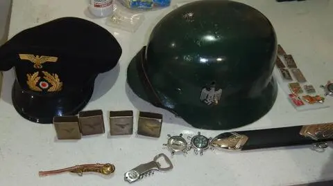 Nazi artefacts seized by Polish customs from a German citizen