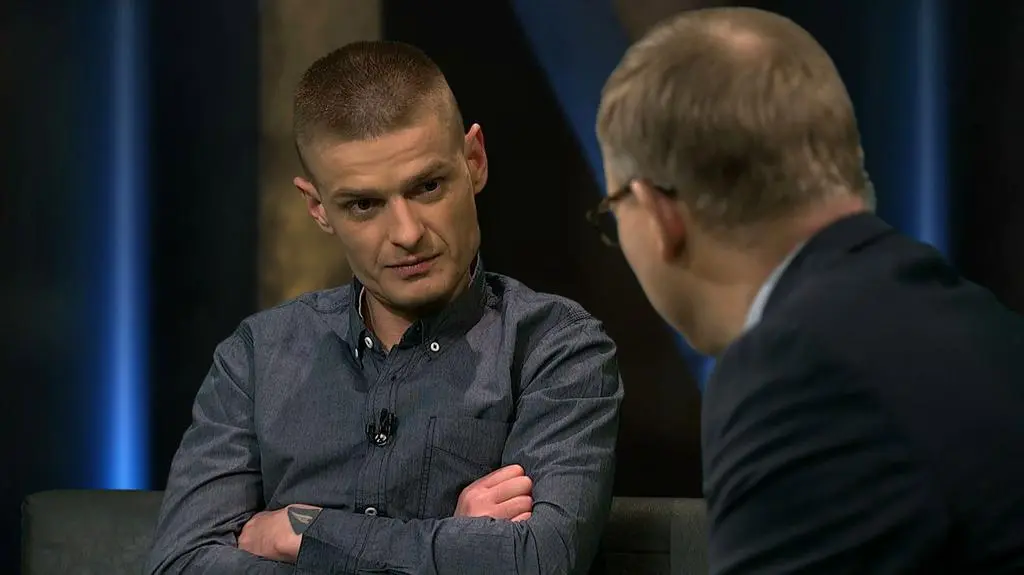 Rozmowa z Tomaszem Komendą w studiu Superwizjera