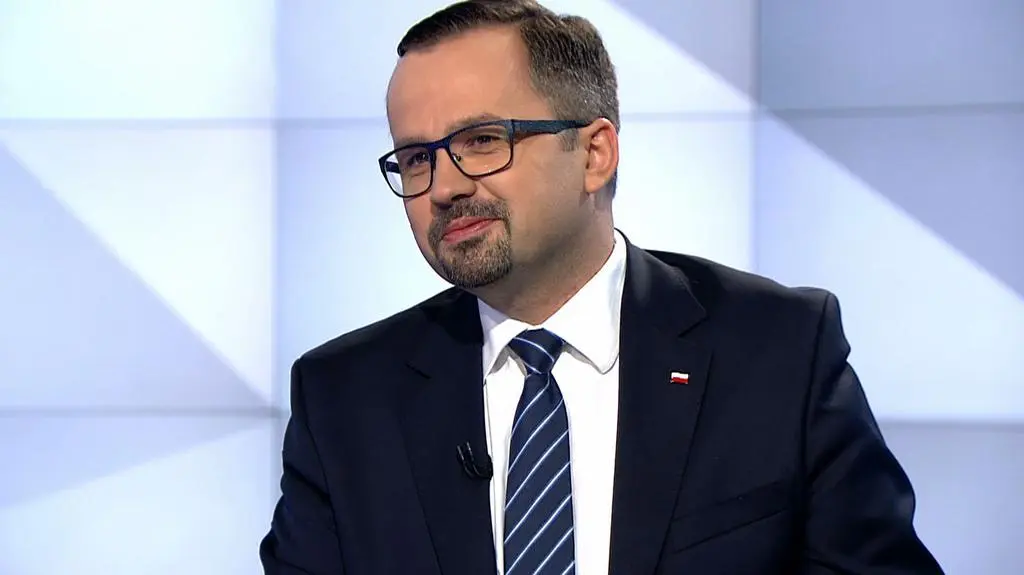 Horała: raport z prac komisji do spraw VAT pod koniec sierpnia