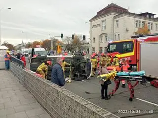 Auto na boku na Wisłostradzie