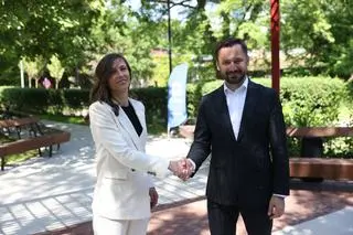 Wiceprezydent Krakowa Maria Klaman i prezydent Aleksander Miszalski