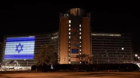 "Nie dla przemocy", "niech ustaną walki". Gesty solidarności z Izraelem