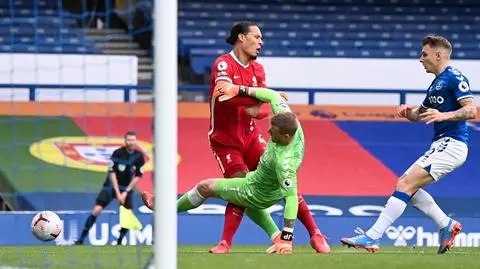 Sędzia skrzywdził Liverpool i przyznał się do błędu. "Nie myśleliśmy tak, jak powinniśmy"