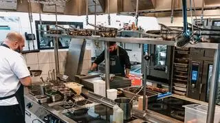 "Let's cook some good together" is a joint initiative of the city hall and restaurant owners