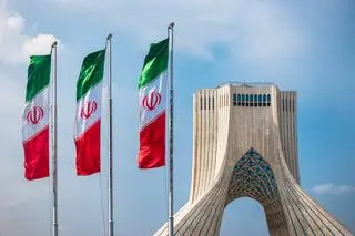 Iran wzbogaca uran zaawansowanymi wirówkami IR-4