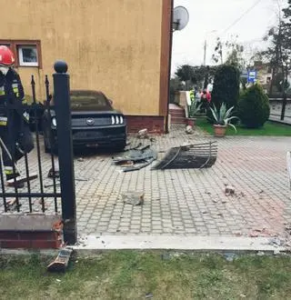 Wypadek w Szczytnie. Półtoraroczne dzieci w stanie ciężkim 