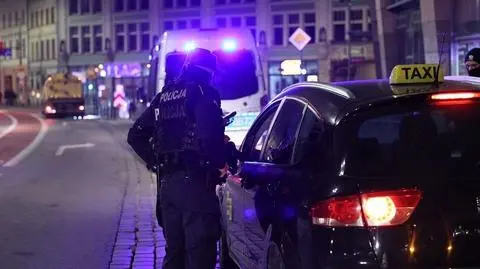 Kontrole kierowców "z aplikacji". Kilkadziesiąt mandatów, kilku zatrzymanych