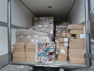 Cały pojazd mógł ważyć 3,5 tony. Ważył aż 6,9 tony