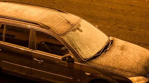 Silny mróz w nocy i nad ranem. IMGW wydał alerty