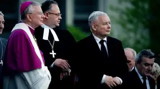 Arcybiskup mówi jednym głosem z politykami partii rządzącej
