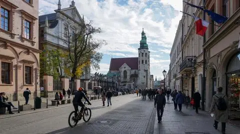 Якою була середня зарплата? "Сильна несподіванка"