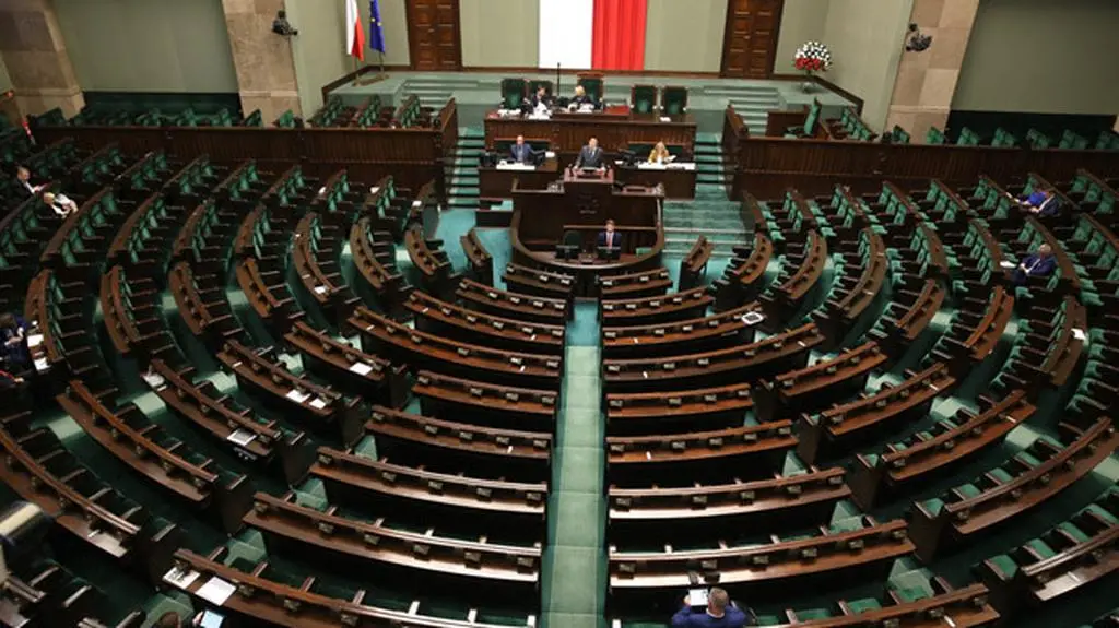 Kamila Gasiuk-Pihowicz: znowu nocą, znowu w pośpiechu, znowu niekonstytucyjnie 